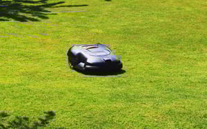 Mähroboter Installationsservice Mähroboter Installation Mähroboter verlegen lassen Mähroboter installieren lassen Mähroboter Service Mähroboter Montageservice Mähroboter montieren lassen Mähroboter ohne Kabel installieren lassen