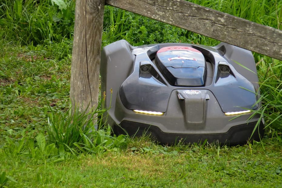 Mähroboter Installationsservice Mähroboter Installation Mähroboter verlegen lassen Mähroboter installieren lassen Mähroboter Service Mähroboter Montageservice Mähroboter montieren lassen Mähroboter ohne Kabel installieren lassen